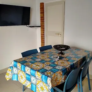 https://mansarda-mare-blue.sicilyhotelsitaly.net